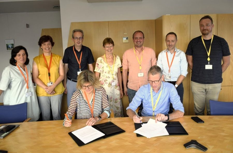 Ondertekening MoU groepsfoto